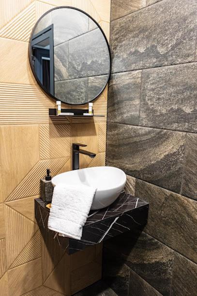 Luximo Room Veliko Tárnovo Exterior foto